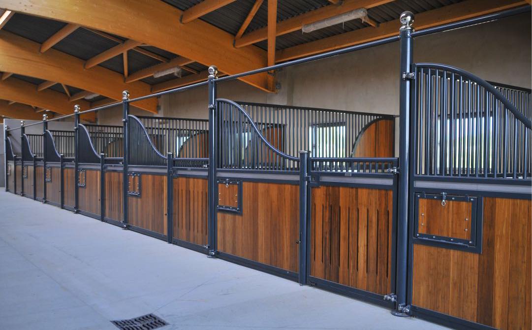 Swing Wave Horse Stall Systems